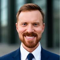 Andrew Chesser's Instagram, Twitter & Facebook