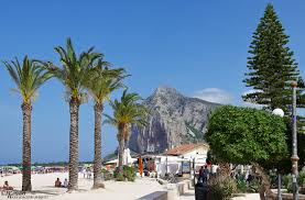 Ecco alcuni ingredienti che fanno di rivazzurra la tua prima scelta a san vito lo capo. San Vito Lo Capo Mit Monte Monaco Foto Bild Fotos Italy World Bilder Auf Fotocommunity