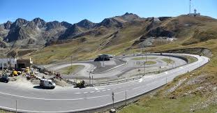 Le pas de la case (catalan : Port D Envalira Depuis Ax Les Thermes 2407m