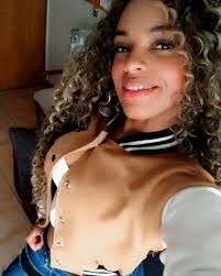 Vanessa Ballesteros's Instagram, Twitter & Facebook