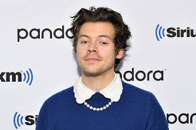 13, the music star and one direction alum is the first man to appear solo on the cover of the iconic fashion magazine in all of its 127 year history. Harry Styles Wears A Dress On The Cover Of Vogue Defying Gender Norms