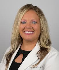 Deanna Halbert's Instagram, Twitter & Facebook