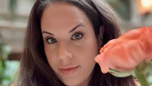 Whitney Way Thore's Tone-Deaf Ad: Privilege, Not Work, Pays Her Bills?