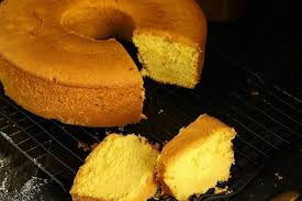 Kumpulan resep bolu kukus dan panggang dengan berbagai aneka rasa dan varian gulung, mekar, sederhana, tanpa mixer dan lezar. Resep Bolu Tape Yang Teksturnya Lembut Lumer Banget Di Mulut