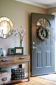 30 Entryway Decor Ideas 2020 That Are Warm Welcoming Foyer Decorating Entryway Decor Foyer Decor