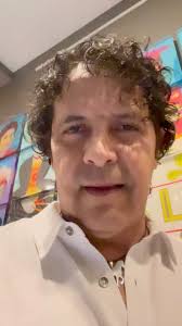 Ponte las pilas o te quedarás por fuera 😂 , Esta canción la titulé “LA  GUAYABERA” , Vienen muchas canciones 🙏🏼🏆🐎🇻🇪🇺🇸