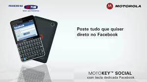 Motorola Motokey Social - YouTube