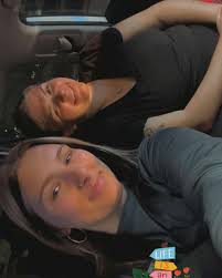 Life with my peeps 💜