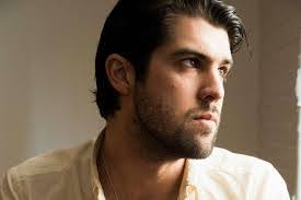 Cameron Avery's Instagram, Twitter & Facebook