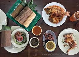 Negeri perak memiliki pelbagai makanan tradisi yang boleh anda nikmati hingga hari ini. 10 Tempat Makan Sedap Menarik Wajib Cuba Di Malaysia