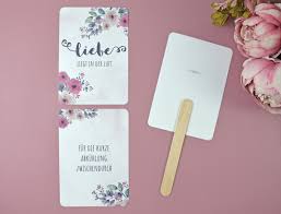 Die idee, die vorlage, die bastelanleitung, das material und tips zum basteln. Anleitung Diy Facher Fur Die Hochzeit Oder Gartenparty Diy Hochzeit