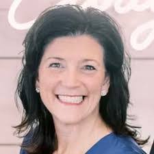 Tanya Easley's Instagram, Twitter & Facebook