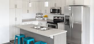 Wilsonart® quartz is a stylish, sleek and strong surface with performance features that make this one of the most popular surface materials on the market today. High Pressure Laminate White Cascade 5003