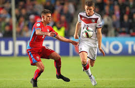 Jan kliment (born 1 september 1993) is a czech professional footballer who plays as a forward for vfb stuttgart. Vfb Stuttgart Bundesligist Verstarkt Sich Mit U21 Spieler Kliment Vfb Stuttgart Stuttgarter Zeitung