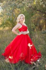 Senior Girl Photography Poses Prom Dress Prom Photoshoot Prom Photography Poses Prom Dress Photography You'll need to use a comfortable you can use it in photoshoots with beginner or test models who need more experience. senior girl photography poses prom