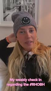 It's getting out of control. Please get Lisa Off my tv screen. #RHOBH