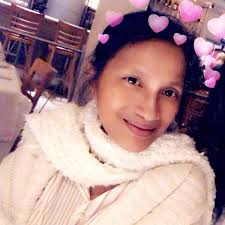 Dog waits for deceased owner in front of hospital