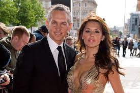 Gary winston lineker obe (/ˈlɪnɪkər/; Gary Lineker S Ex Wife Danielle Bux Is Expecting A Baby With Her New Boyfriend Wales Online