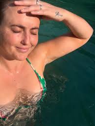 Nothing like fresh water in the pool! 😊