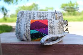 {wink} print free file here: Free Pattern Alert 20 Handbag Sewing Patterns On The Cutting Floor Printable Pdf Sewing Patterns And Tutorials For Women