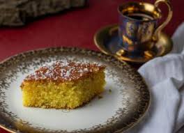 Das revani rezept habe ich von der lieben öğren annem, einer türkischen bloggerin. Revani Griechischer Griesskuchen Mit Orange Dailyvegan
