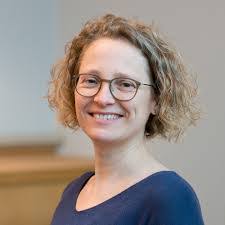 Esther Clair's Instagram, Twitter & Facebook