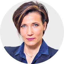 Assisted suicide law must change, says widow of police boss