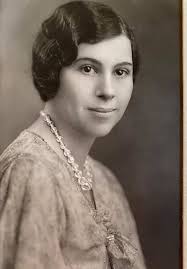 Stephanie Gilmore . . . Photo: Ryan Heywood