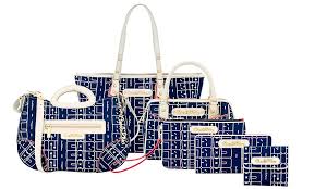 Carlo rino, established in 1986, is a brand specializing in producing high fashioned goods such as shoes & handbags and accessories from the finest materials. Carlo Rino Welcomes The New Season With Style The Star