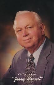 Gerald Sewell's Instagram, Twitter & Facebook