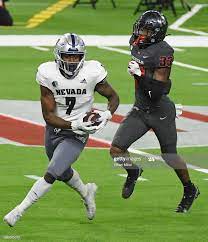 Wide Receiver Romeo Doubs Of The Nevada Wolf Pack Scores A Touchdown Nevada Wolf Pack Wide Receiver Wolf Pack