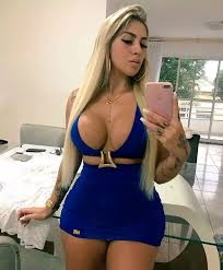 Juju Ferrari loira gostosa nua e pelada