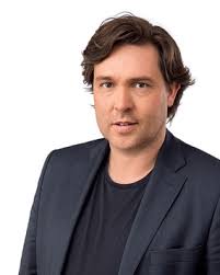She is an actress, known for verbotene liebe (1995), die lok (1993) and hans meiser (1992). Eine Angekundigte Personalie Oe1 Orf At