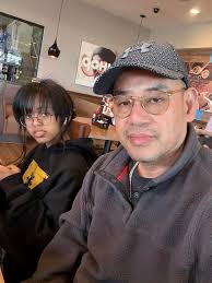 Eating our lunch at IHOP at Kansas.