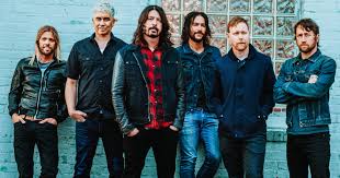 Foo fighters reconvened for 2011's wasting light, a butch vig production that doubled as the official return of pat smear, who hadn't played on any of the band's albums since 1997. Foo Fighters Announce 2019 European Tour