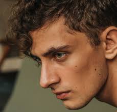 Remise dès le 2e article au choix. Coiffure Homme