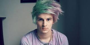 Https Www Erkekvetrend Com Sac Modelleri Erkeklerde Renkli Saclarda Akim Sac Kolay Sac Modelleri Gunluk Sac Modelleri