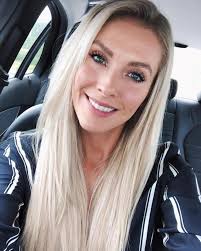 Gylfi þór sigurðsson is an icelandic professional footballer who plays as an attacking midfielder for premier league club everton and the ic. Gylfi Sigurdsson And Fiancee Alexandra Ivarsdottir Are Known As The Posh N Becks Of Iceland