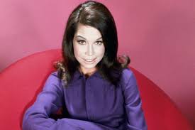 Originally a dancer, she got her start in television as a dancing elf happy hotpoint in hotpoint appliance commercials during the popular show the adventures of ozzie and. Mary Tyler Moore Dies At 80 Page Six
