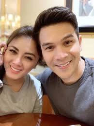 Jonathan Frizzy Memeluk Agama Islam Sejak 4 Mei 2012