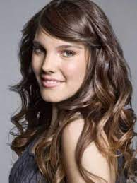 This wedding hairstyle for long hair is called waterfall braid is an interesting version of an ordinary down style. 2014 Stile Uber Die Schultern Hair Styles Long Hair Styles Hair Styles 2014