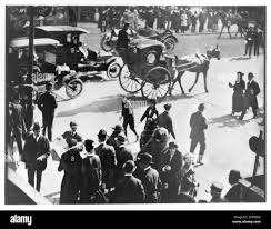 Images & Pictures ...