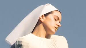 Rusowsky's 'Daisy,' Featuring Ravyn Lenae and Kevin Abstract, Charts a Bold  Course for Spanish Avant-Pop: Album Review