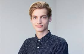 Das bewerbungsfoto ist eine porträtaufnahme von dir und zeigt dich entweder frontal oder im halbprofil. Bewerbungsbilder Selber Machen Wie Vom Profi