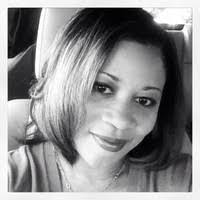 Kim Goodrich's Instagram, Twitter & Facebook