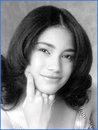 CRITICA EN LINEA-EPASA: Sección Sociales