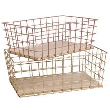2 Pink And Gold Metal Wire Baskets Maisons Du Monde Cestas De Alambre Accesorios De Habitacion Decoracion De La Habitacion
