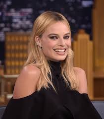 But that doesn't mean she uses it particularly well. Margot Robbie Gave Cara Delevingne A Tattoo In The Weirdest Place