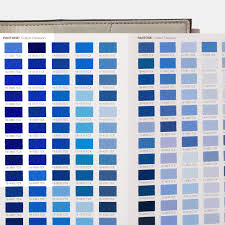 Has a gold, heavy plastic, frame, has hook on. Pantone Cotton Passport Farbinspiration Fhic200a Pantone Deutschland