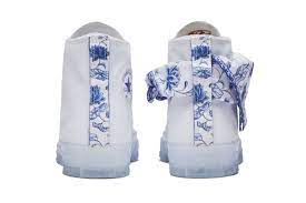 Verkauft wird ein paar converse x lay zhang in der gr. Lay Zhang X Converse Chuck Taylor Bandana Collaboration Hypebeast